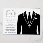 Black Suit & Stropdas 60th Birthday Party Real Sil Folie Uitnodiging<br><div class="desc">Black Suit & Stropdas 60th Birthday Party Real Silver Foil Invitation Dusty Roos Bekijk andere uitnodigingen in onze niche en nestwinkel</div>