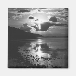 Black Sunset - Onderzoek naar monochrome magneet