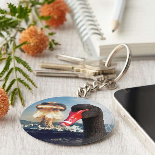 Black Swan Disaster Sleutelhanger (Zijkant)