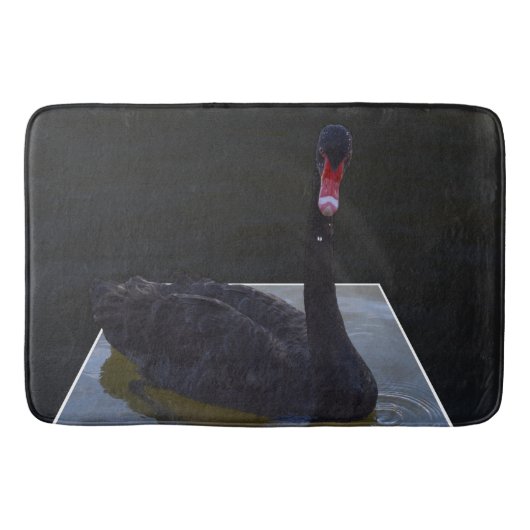 Black Swan zwemt in Dimensional Pond, Badmat (Voorkant)