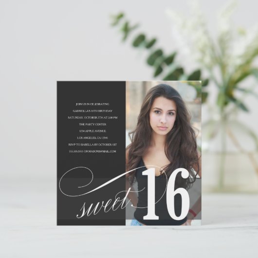 Black Sweet 16 Uitnodiging (Staand voorkant)