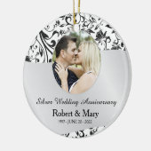 Black Swirl en Silver 25th Wedding Jubileum Keramisch Ornament (Links)