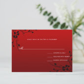 Black Swirls Red Metallic Damask Wedding RSVP Kaartje (Staand voorkant)
