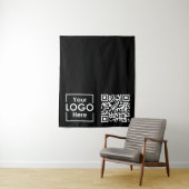 Black Table Runner Banner Business Logo QR-code Wandkleed (In situ)