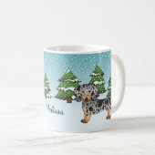 Black & Tan Dapple Short Hair Dachshund in Winter Koffiemok (Voorkant rechts)