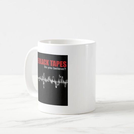 BLACK TAPES LOGO KOFFIEMOK (Voorkant links)