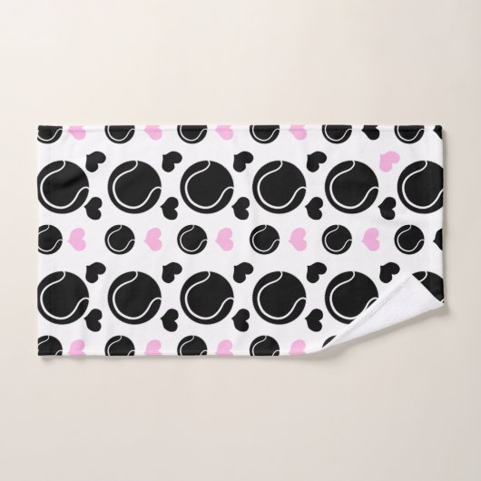 Black Tennis Balls Pattern and Pink Hearts Love Handdoek (Handdoek)