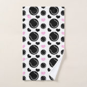 Black Tennis Balls Pattern and Pink Hearts Love Handdoek (Handdoek)