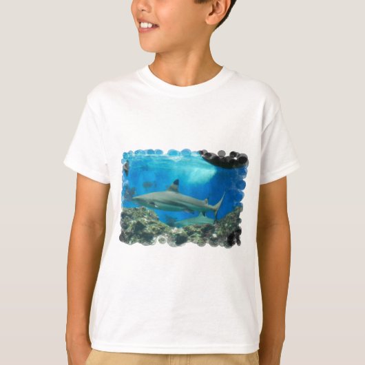 black-tipped-shark-1.jpg t-shirt (Voorkant)