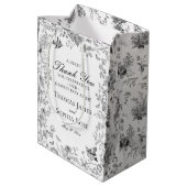 Black Toile De Jouy Floral Wedding Party Favors Medium Cadeauzakje (Achterkant Gekanteld)