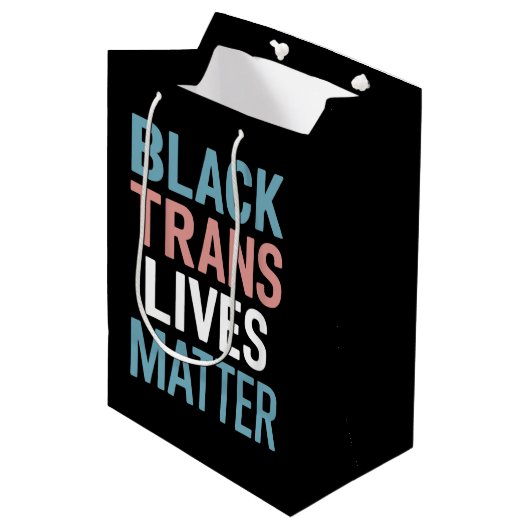Black Trans LGBTQ Support Lives Matter Transgender Medium Cadeauzakje (Voorkant Gekanteld)