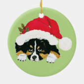 Black Tri Aussie-kerstpuppy Keramisch Ornament (Achterkant)
