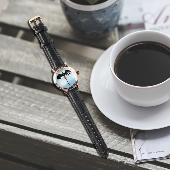Black Tribal Flight Dragon Fantasy Blue Sky Horloge (Creator heeft geüpload)