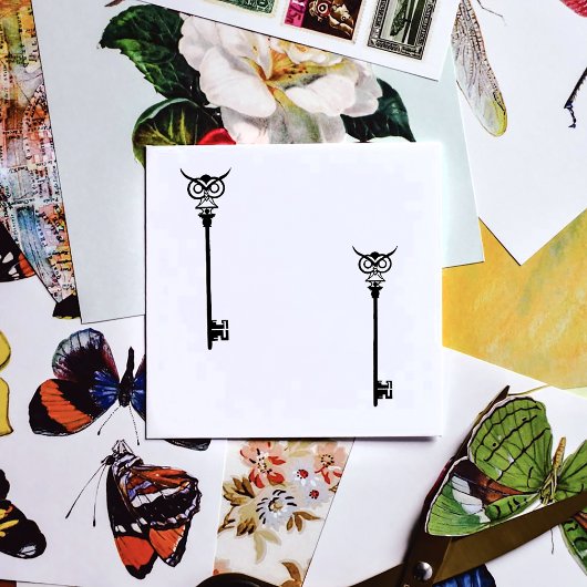 Black Tribal Owl Key Zelfinktende Stempel