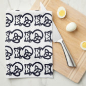 Black Trinity Knot Celtic Cat Kitchen Towel Theedoek (Quarter Fold)