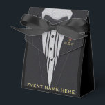 Black Tuxedo | Cadeaubox Bedankdoosjes<br><div class="desc">Een glitery zwarte smoking geschenkdoos met een rode roos maakt een zeer elegant ontwerp voor een huwelijksgunst doos,  voor verjaardagen,  vrijgezellen en vrijgezellenfeesten en andere speciale evenementen.</div>