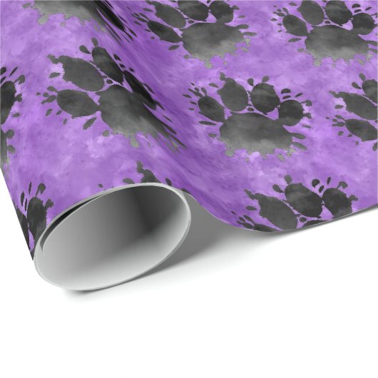 Black Watercolor Dog Paw Print Pattern Purple Cadeaupapier (Rol Hoek)