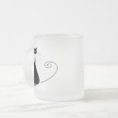 Black Whimsy Kat 4 Matglas Koffiemok (Voorkant links)