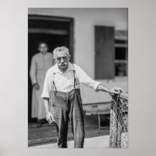 Black & White 1968 European Old Man in Suspenders Poster (Voorkant)