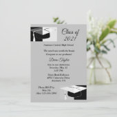 Black & White Afstuderen Petten Uitnodiging (Staand voorkant)