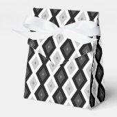 Black, white and grey diamond pattern bedankdoosjes (Voorkant Zijde)