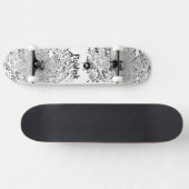 Black White Artsy Cool Abstracte Art Persoonlijk Skateboard (Horizontaal)