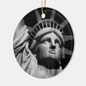 Black White beeld van Liberty New York Ornament (Links)