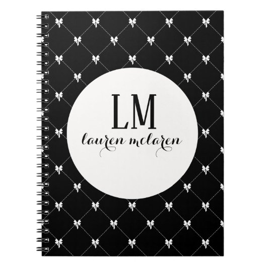 Black & White Bow Monogram Notitieboek (Voorkant)