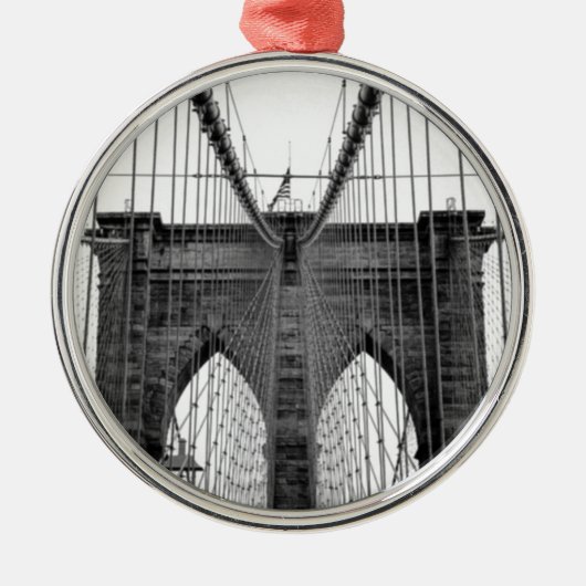 Black White Brooklyn Bridge New York Metalen Ornament (Voorkant)