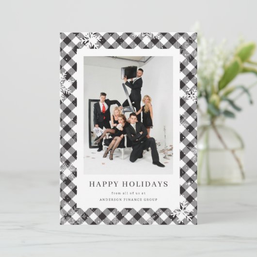 Black White Buffalo Plaid Sneeuwvlok Fotobedrijf Feestdagenkaart (Staand voorkant)