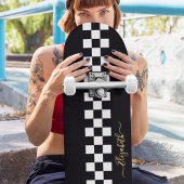 Black White Checkered Racing Flag Gold Monogram Persoonlijk Skateboard
