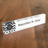Black White Chevron Black Quatrefoil Monogram Naambordje (Zijkant)