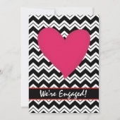 Black White Chevron Heart Engagement Party Uitnodi Kaart (Voorkant)