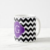 Black White Chevron Paars Quatrefoil Monogram Koffiemok (Voorkant rechts)