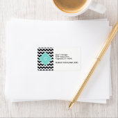 Black White Chevron Zig-Zag Turquoise Monogram Etiket (Insitu)