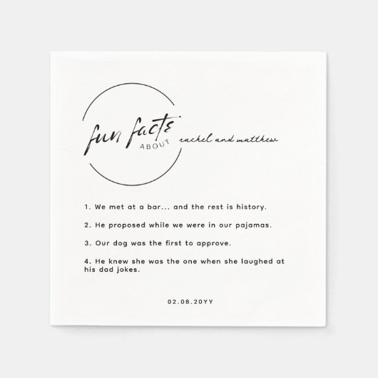 Black White Chic Modern Fun Facts Wedding Servet (Voorkant)