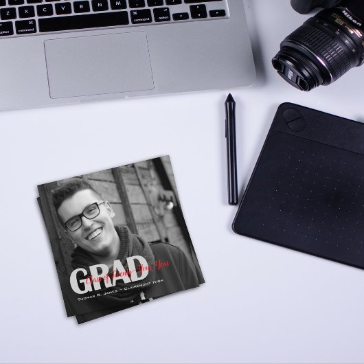 Black White "Class of" Afstudeerder Foto-uitnodigi Aankondiging