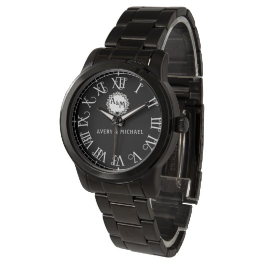 Black & White Classic Monogram Newlyweds Horloge (Gekanteld)