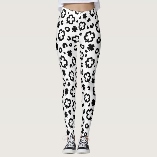 Black White Clover Leopard Pattern St. Paddy's Day Leggings (Voorkant)