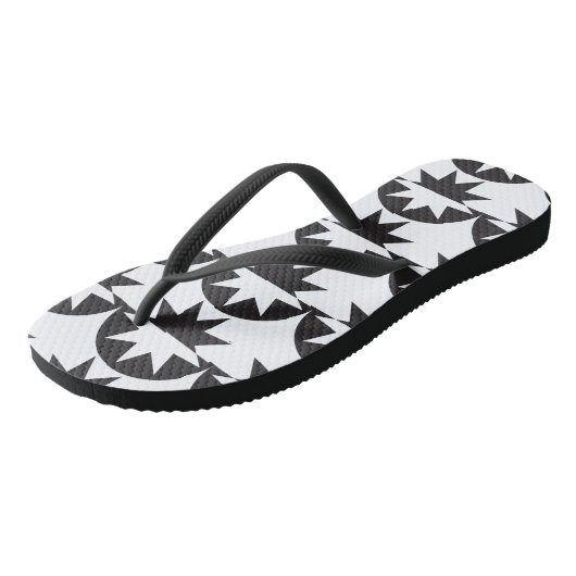 Black White Deco Star Sunburst Teenslippers (Schuin)
