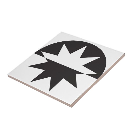 Black White Deco Star Sunburst Tegeltje (Zijkant)