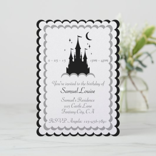 Black White Dream Castle in Clouds Birthday Kaart (Staand voorkant)