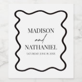 Black White Elegant Wavy Border Wedding Wijn Etiket (Enkel label)