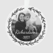 Black White Festive Leaf Lijst Family White Foto Ornament (voorkant)