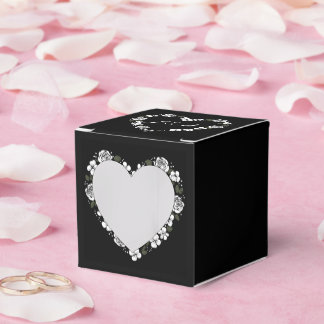 Black & White Floral Heart Wedding Favor Box Bedankdoosjes