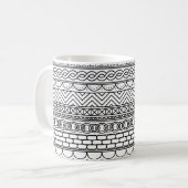 Black & White Geometric Border Sampler Pattern Koffiemok (Voorkant links)