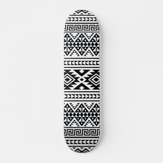 Black White Geometric Tribal Pattern Aztec Boho Persoonlijk Skateboard (Voorkant)