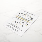 Black White Gold 50th Birthday Party Fireworks Folie Uitnodiging (Gedraaid)