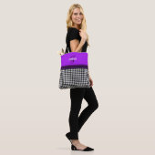 Black White Houndstooth paars name monogram Tote Bag (Op model)