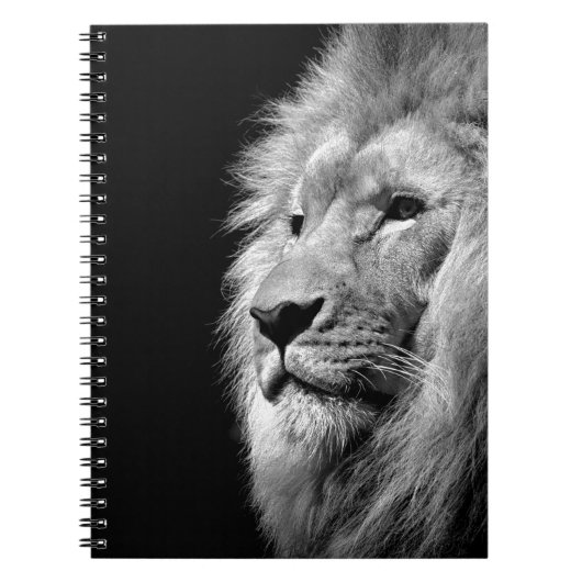 Black White Lion Portret - Dierfotografie Notitieboek (Voorkant)
